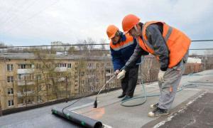 How to compensate for damage in case of a roof leak