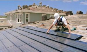 ¿Qué hacer si el techo de su casa de campo tiene goteras?